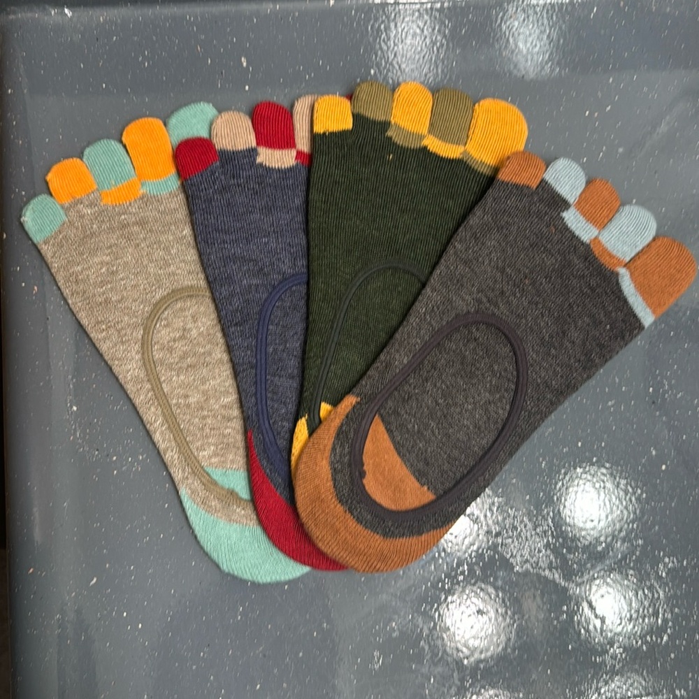 No- Show Toe Socks